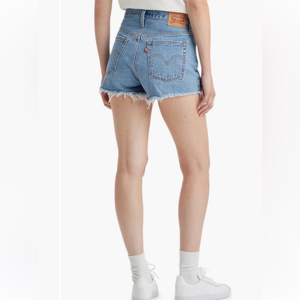 LEVI’S Shorts NWT 501 High Rise Ripped Button Fly In Quiet Riot Blue Size 24 - Picture 10 of 10